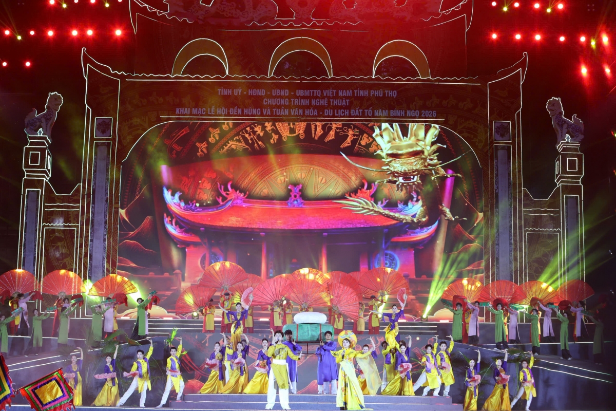 Các tiết mục được dàn dựng công phu.