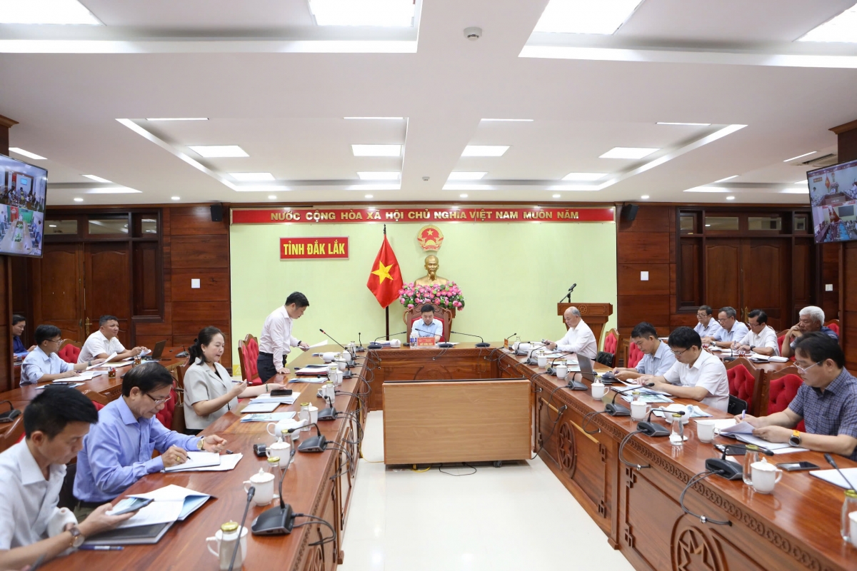 Mông jơnum abih bang