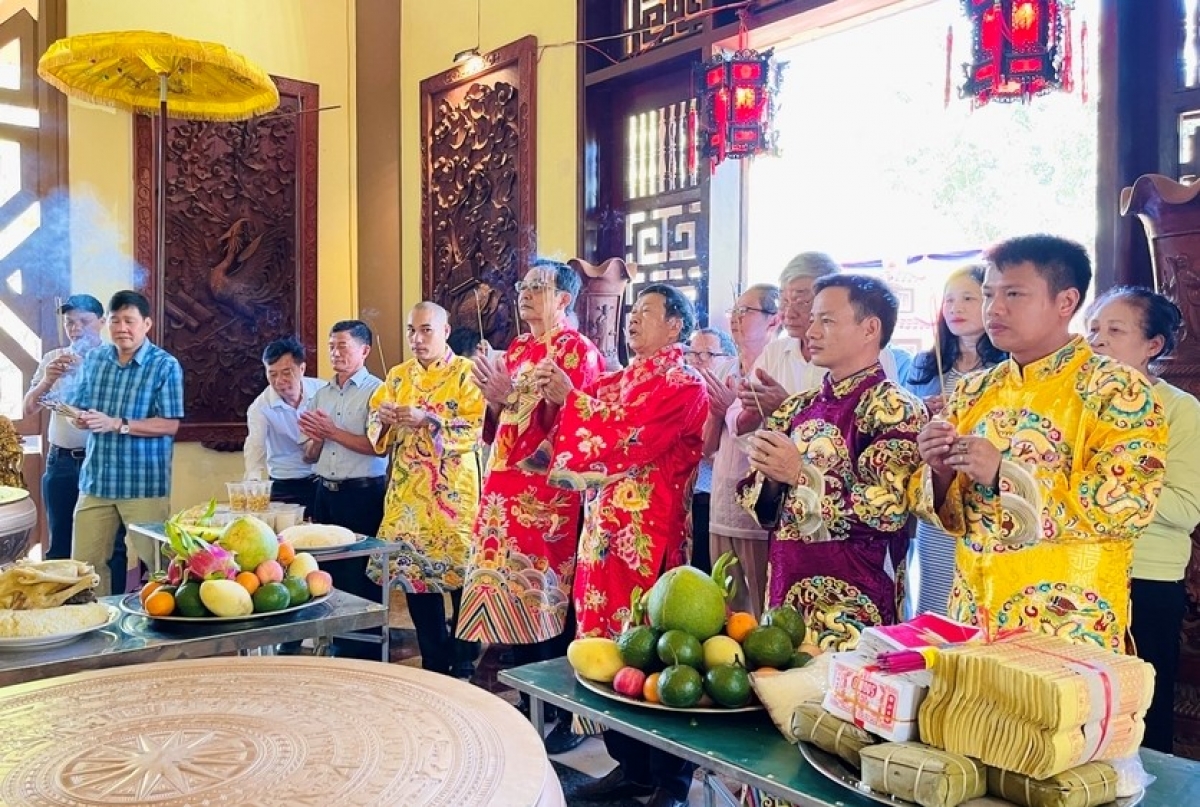 
Lêh plang hlôt nhang kơ dôm Ƀok Pơtao Hùng tơ̆ Pleiku, Gia Lai