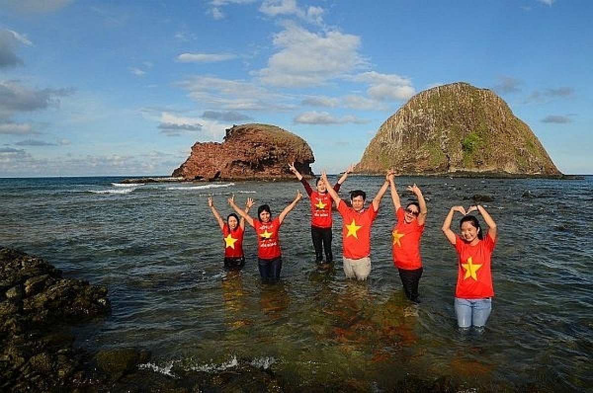 - Tue nao čhưn ti Hòn Yến.