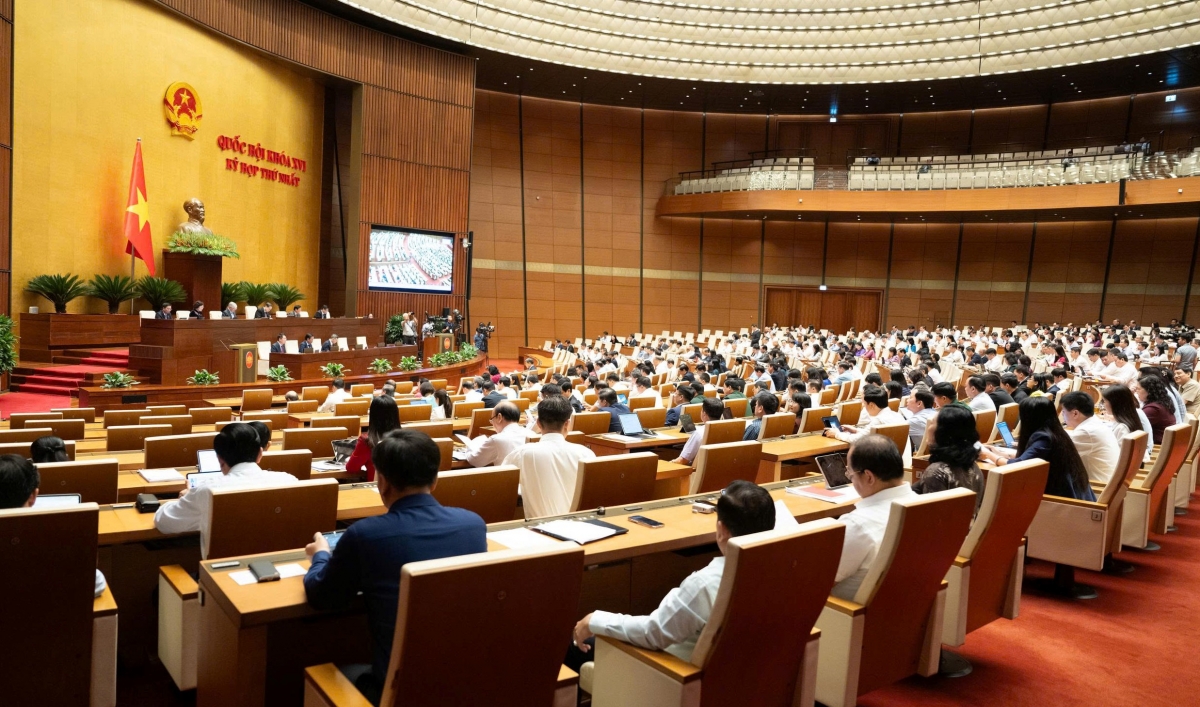 Tâ tá dêi Kơbong hôp Diên Hồng