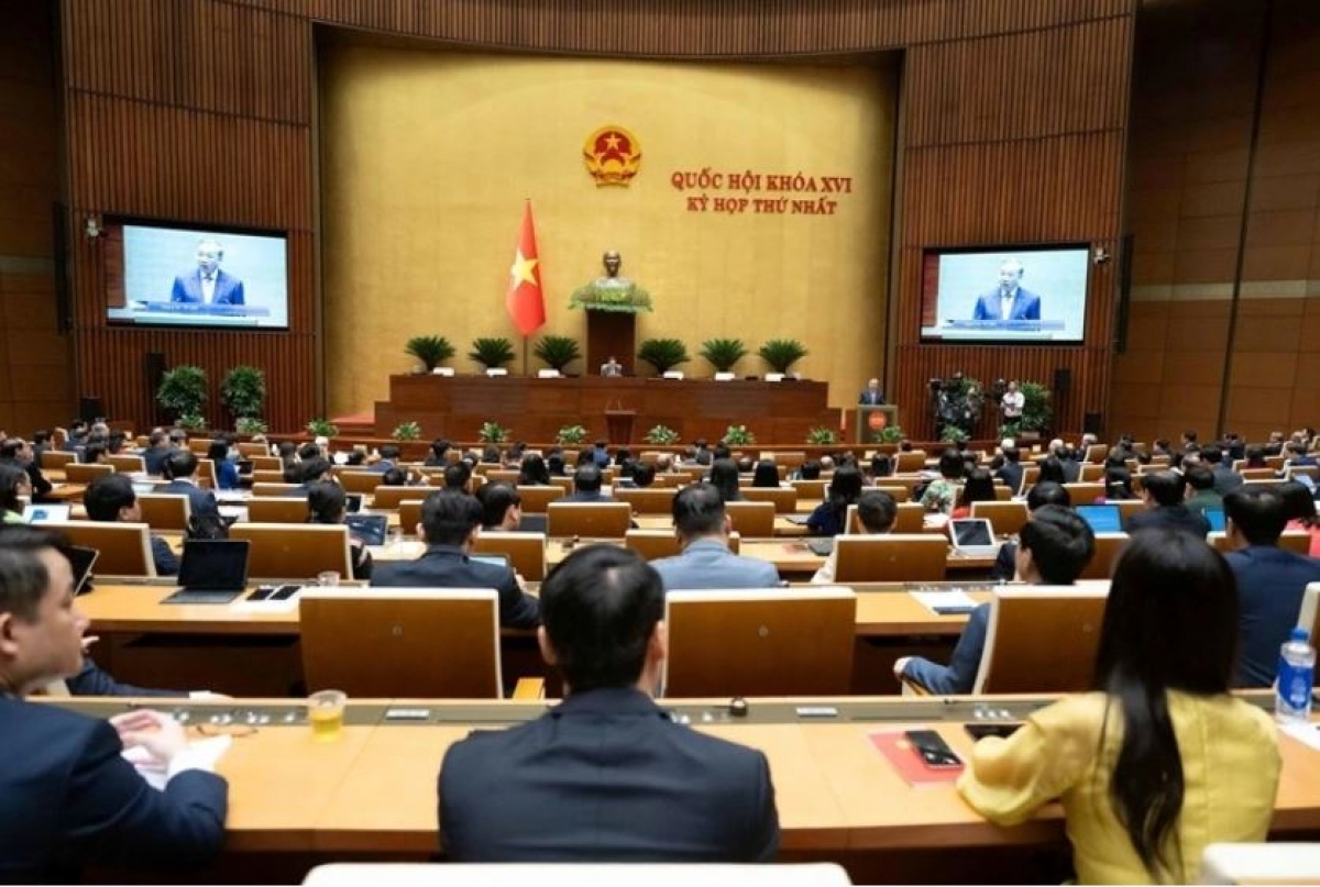 Tâi tâng roh pơxiâm po Roh hôp má 10, Kuô̆k hô̆i hneăng má XV. Um: Xup ‘măn ahdrối