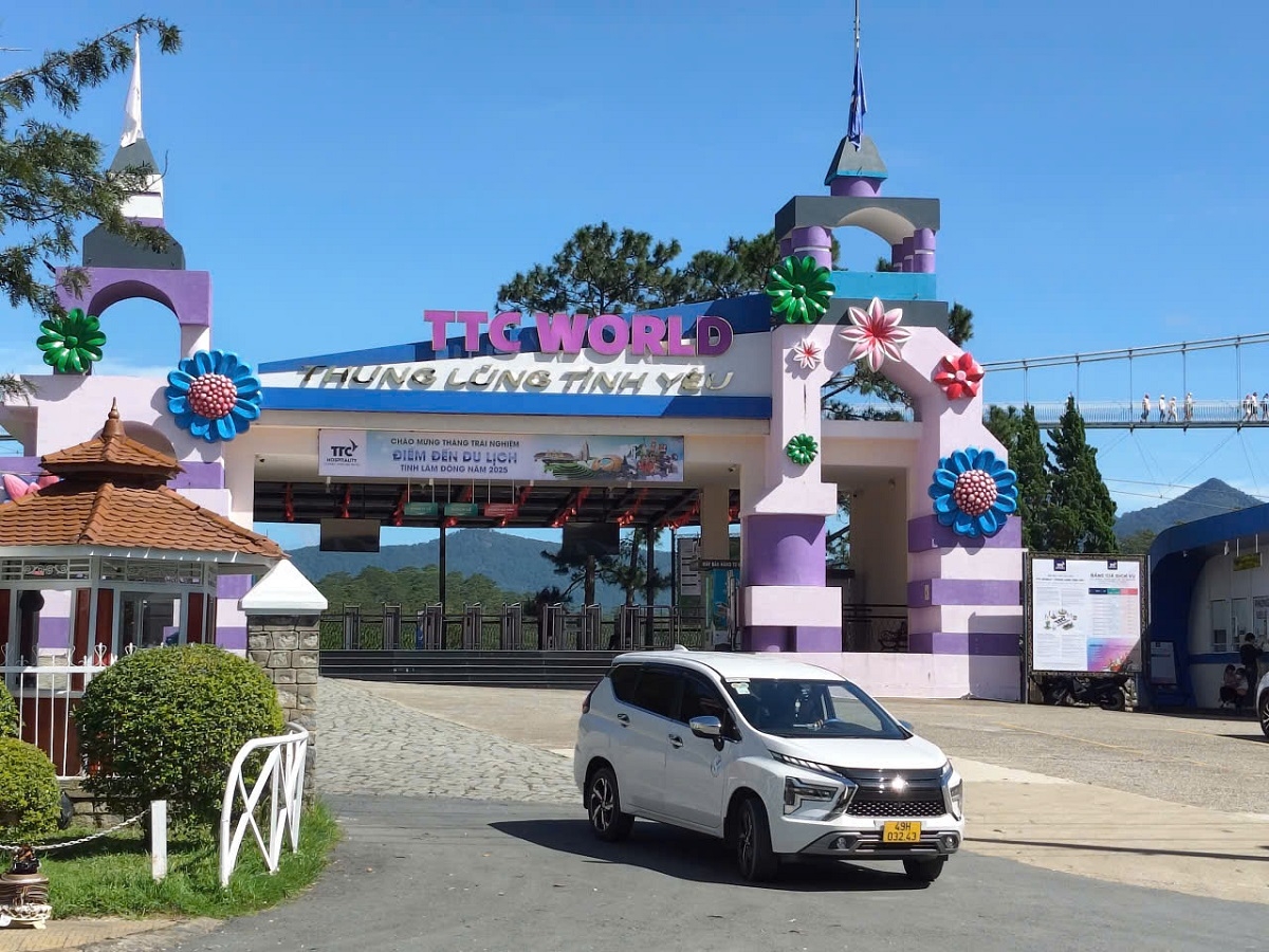 Sa anôk iêo jak lu phung tuê ti ƀuôn prŏng Đà Lạt hđăp.