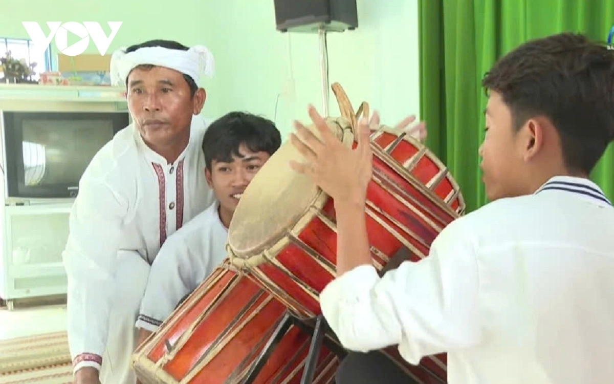 Ong Mã Châu Xa pato Ginang ka uranaih