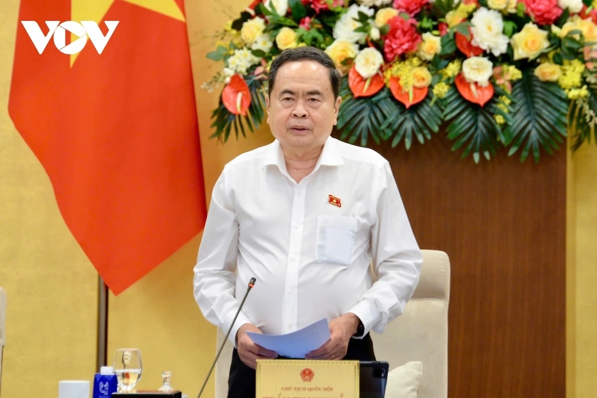 Chủ tịch Quốc hội Trần Thanh Mẫn lưu ý, một nội dung đặc biệt quan trọng khác tại phiên họp này là cho ý kiến chuẩn bị công tác tổ chức nhân sự trình Quốc hội tại kỳ họp thứ nhất, Quốc hội khóa XVI.