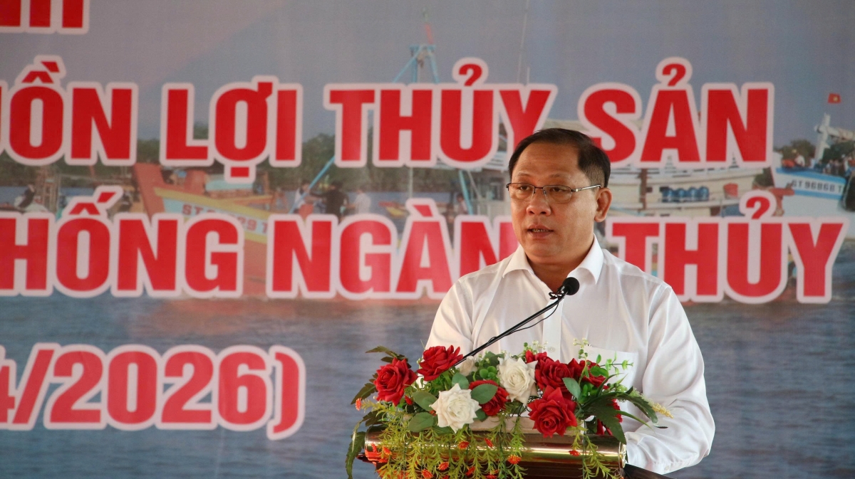 Phó Chủ tịch UBND thành phố Cần Thơ Trần Chí Hùng phát biểu