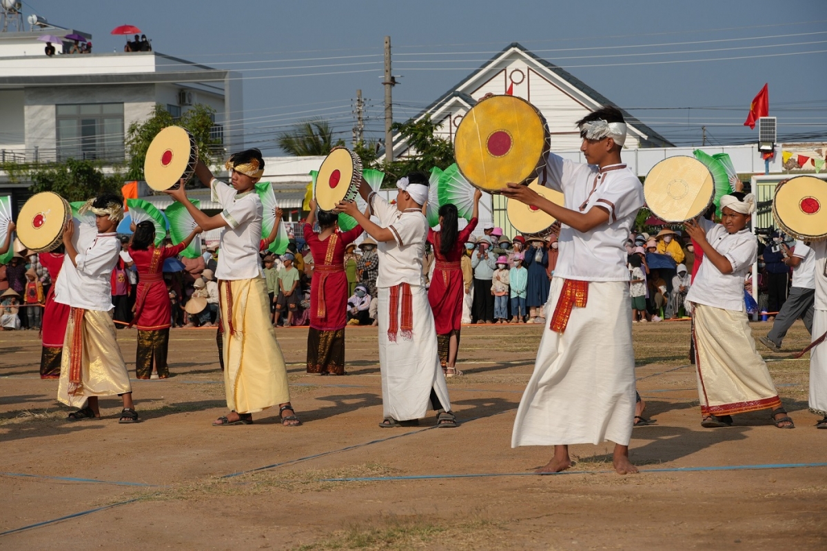 Mơdĭng Rija Nagar pơtối rak vế túa lĕm tro, vêa vong kuăn ngo Chăm