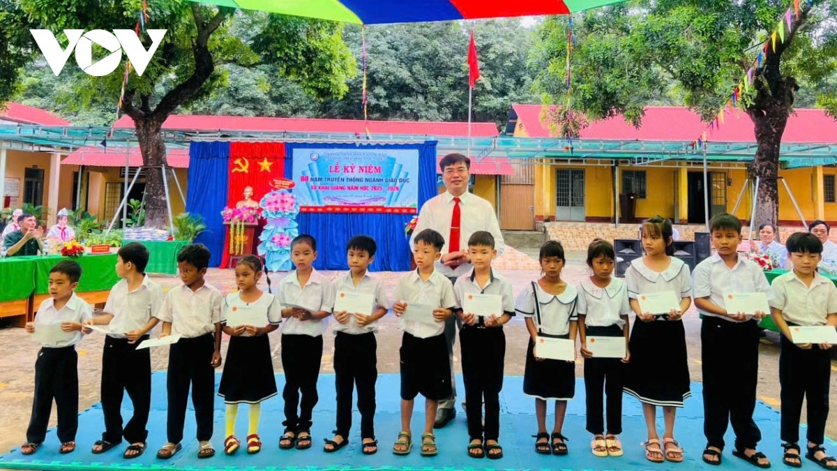 Dom anek saih bangsa takik di xã Lộc Tấn