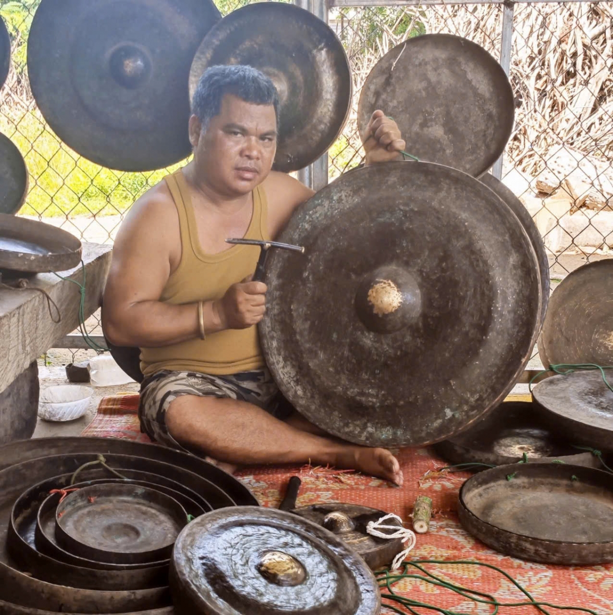 Ngoh Đinh Hdot dế ‘mâi rơnêu idrâp chêng koăng