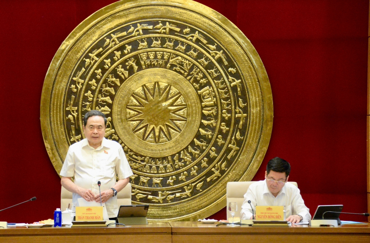 Pôa Trần Thanh Mẫn, Kăn xiâm hnê ngăn Kuô̆k hô̆i xông tơpui hnê mơhno a tơdroăng hôp