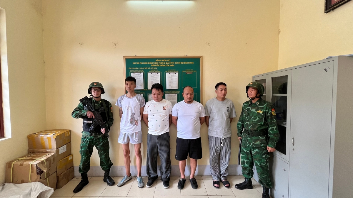 Các đối tượng trong đường dây đưa người xuất nhập cảnh trái phép thuộc chuyên án LC426P. Ảnh: An Kiên/VOV Tây Bắc