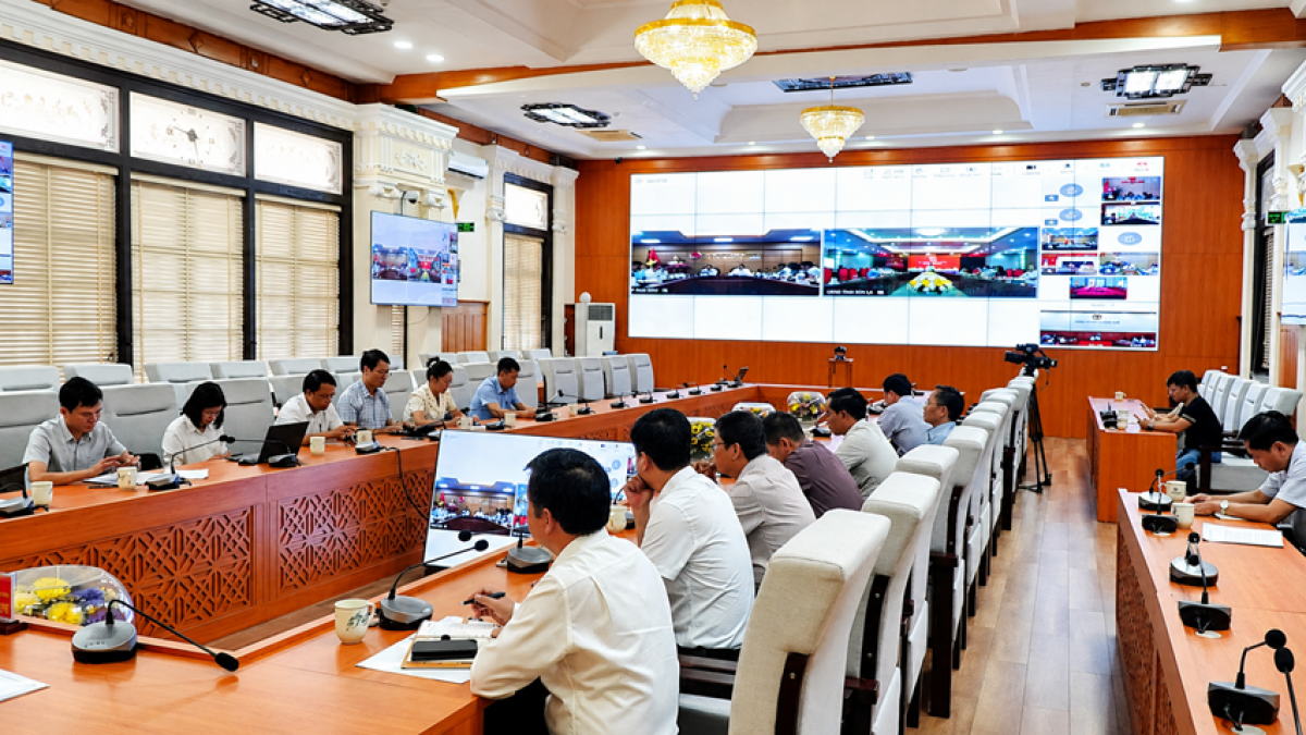 Điểm cầu tại UBND thành phố Huế