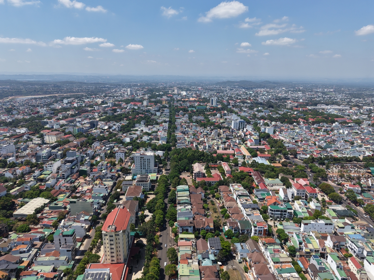 
Đắk Lắk tơgŭm hơdrol hơtŏk tơiung kơmăy kơmŏk, hơtŏk jang hơdai tơring păng hơtŏk tơiung chă tơmang lăng tơklep hăm vei răk joh ayŏ