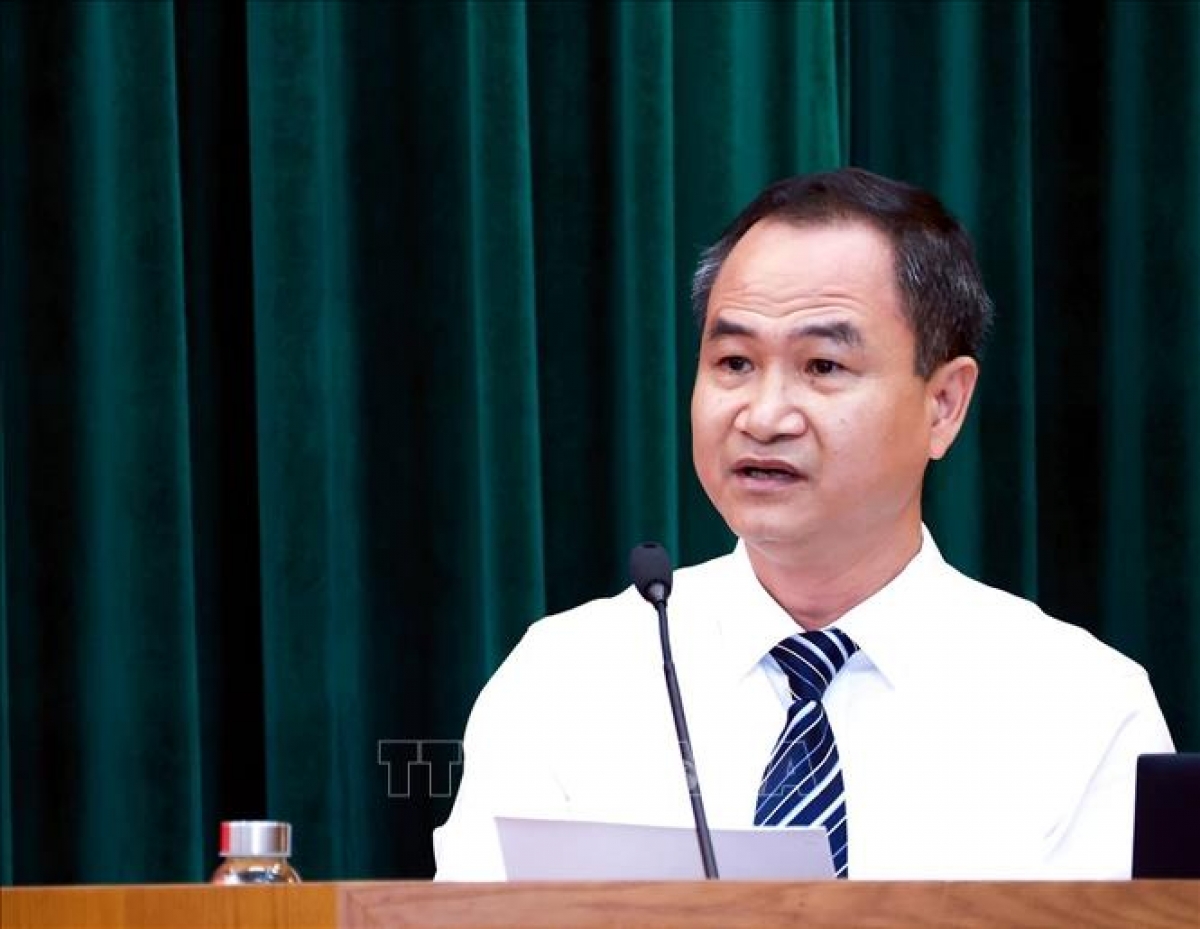 PGS. TS Đỗ Xuân Tuất, Phó Viện trưởng Viện Hồ Chí Minh và các lãnh tụ của Đảng phát biểu. Ảnh: Tuấn Anh/TTXVN.