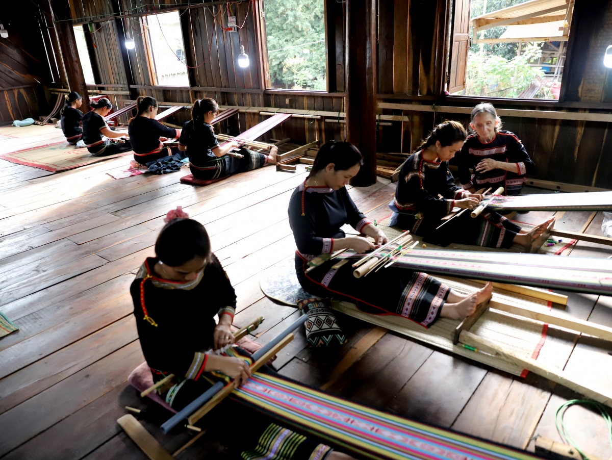 Kuăn pơlê Dak Lak loi mâu tuăn tơmiât, tơdroăng púi vâ châ kăn hmâng xo tŭm, tơbleăng tơdrăng pơhlêh chiâng troăng hơlâ ki tơtro ƀă tơdroăng ki ai khât