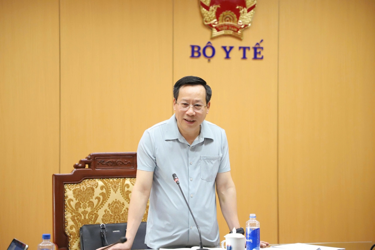 Thứ trưởng Lê Đức Luận