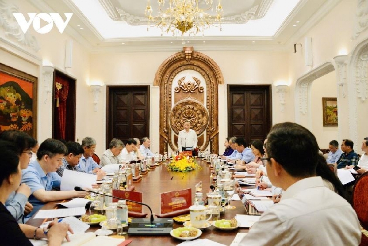 
Tổng Bí thư, Kơdră chĕp pơgơ̆r Teh đak Tô Lâm iung pơma pơrô̆ jang.
