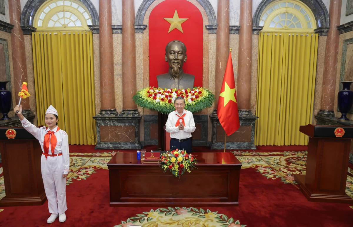 -Tổng Bí Thư, kruanh dak Tô Lâm ta rơh tâm mâp.
