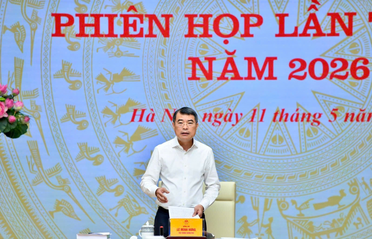 -Khua knŭk kna Lê Minh Hưng blŭ hrăm ti anôk bi kƀĭn