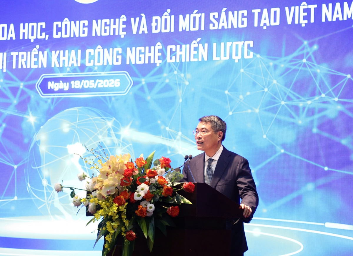 Khua dêh čar ơi Lê Minh Hưng đĭ pơhiăp amăng mông ngă lơphet