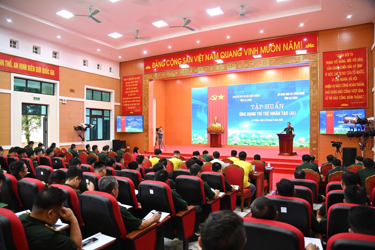 Lớp tập huấn thu hút 120 học viên (Ảnh: Đức Duẩn)