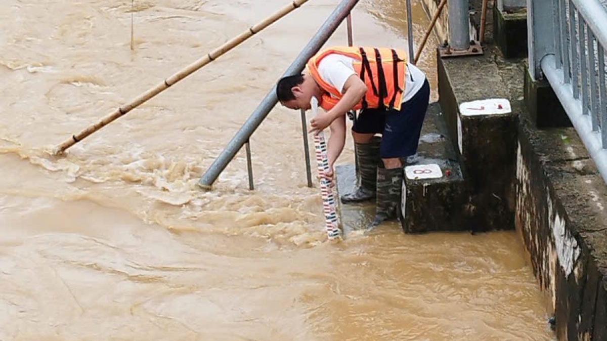 Cao Bằng cần tiếp tục lồng ghép phân vùng rủi ro vào quy hoạch phát triển, xây dựng cơ sở dữ liệu thiên tai, hoàn thiện hệ thống cảnh báo sớm và nâng cao năng lực quản lý rủi ro phù hợp với đặc thù địa hình miền núi. Ảnh Duy Thái