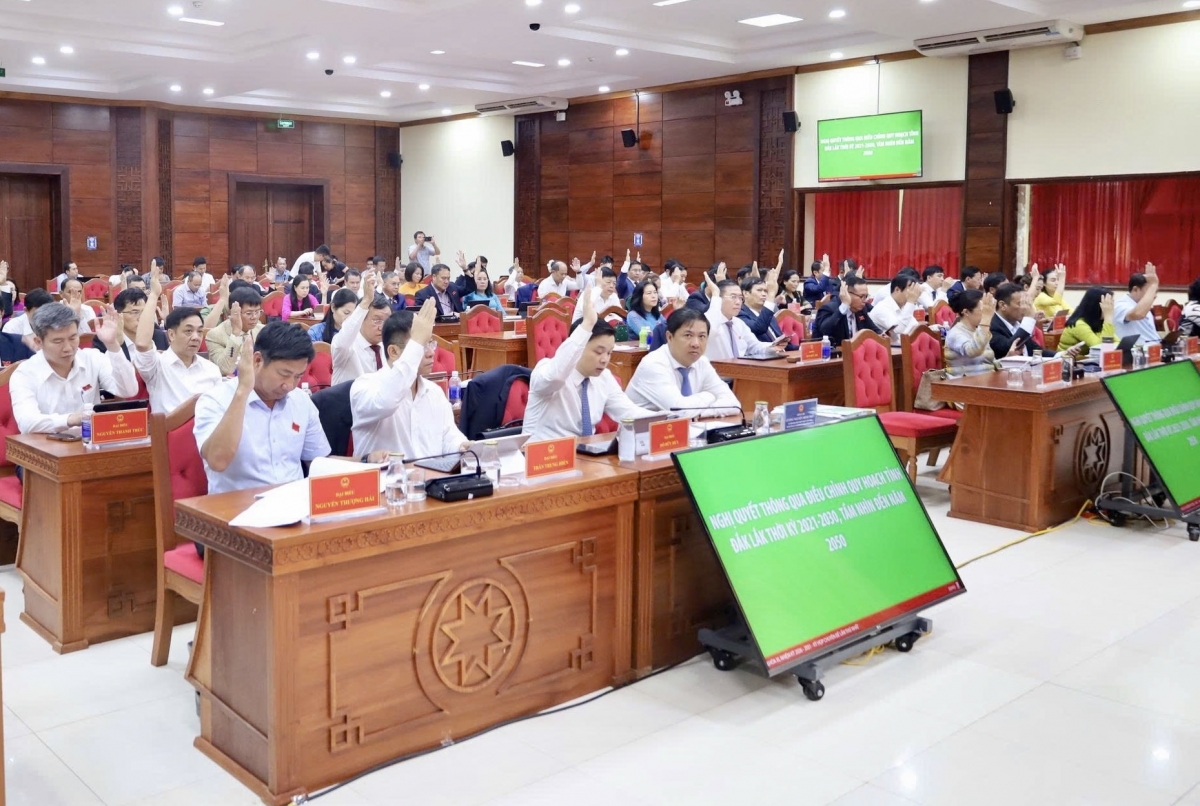 -Phung bi ala bi klă hdră mtrŭn mkra mlih čuăl mkă čar Dak Lak wưng thŭn 2021 - 2030, tă hdră truh thŭn 2050.