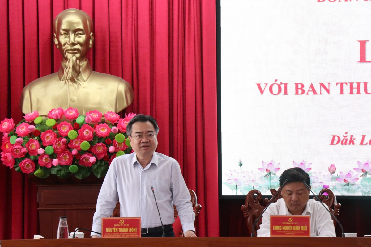 Ồng  Nguyễn Thanh Nghị đơs tàm dơ̆ lơh broă