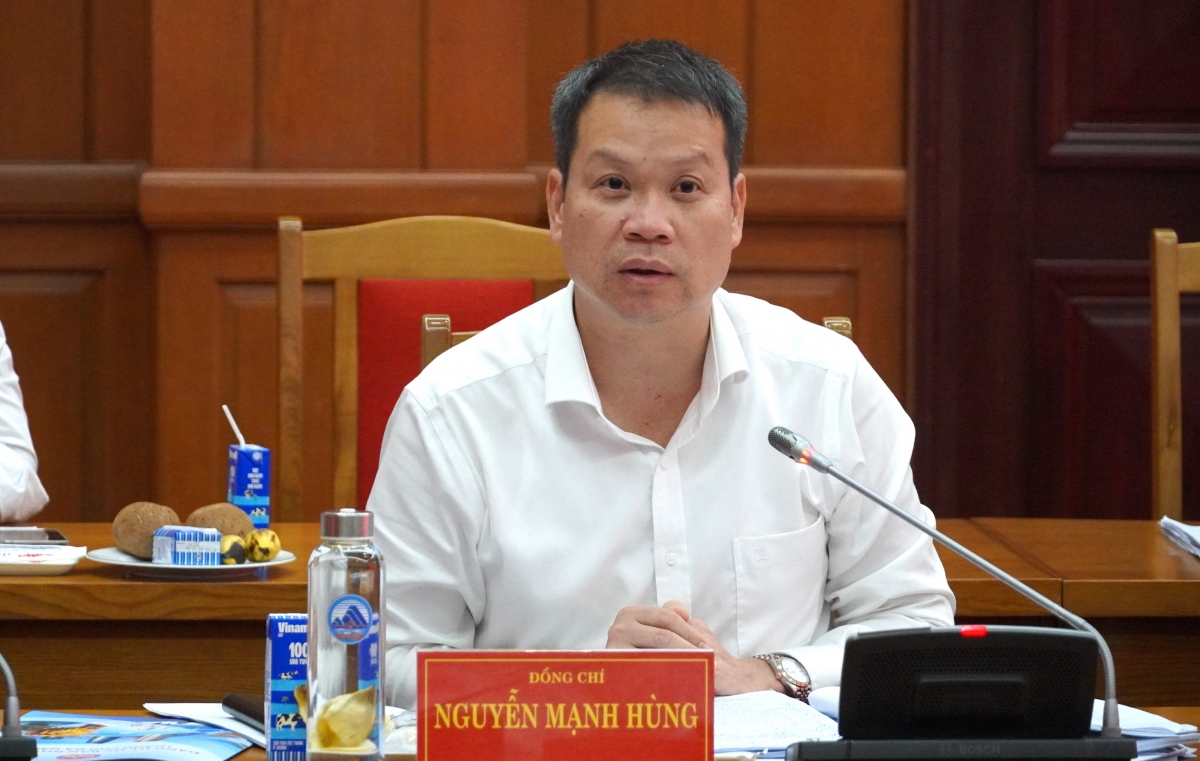 Chủ tịch UBND thành phố Nguyễn Mạnh Hùng chỉ đạo các sở, ngành liên quan rà soát, cần đối nguồn lực, sớm triển khai Đề án.