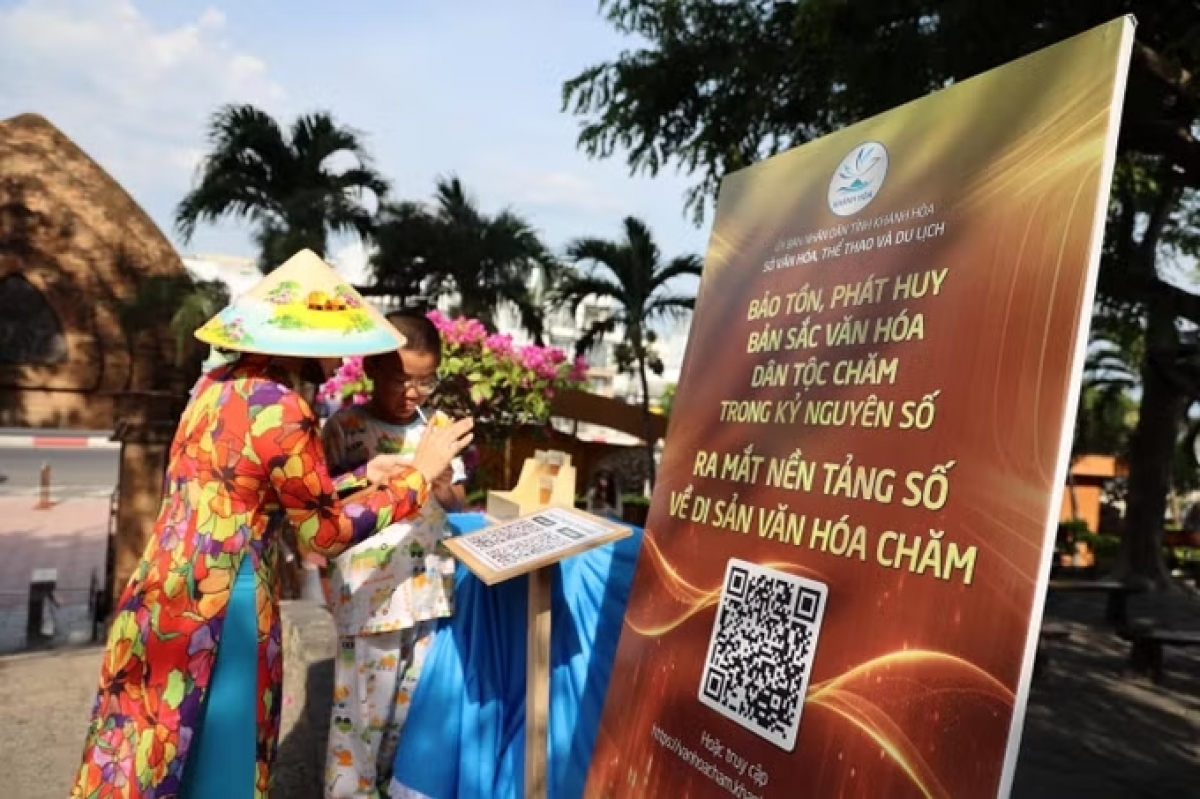 Đây là một trong những nhiệm vụ cụ thể hóa định hướng “Bảo tồn, phát huy bản sắc văn hóa dân tộc Chăm trong kỷ nguyên mới” của ngành văn hóa tỉnh.