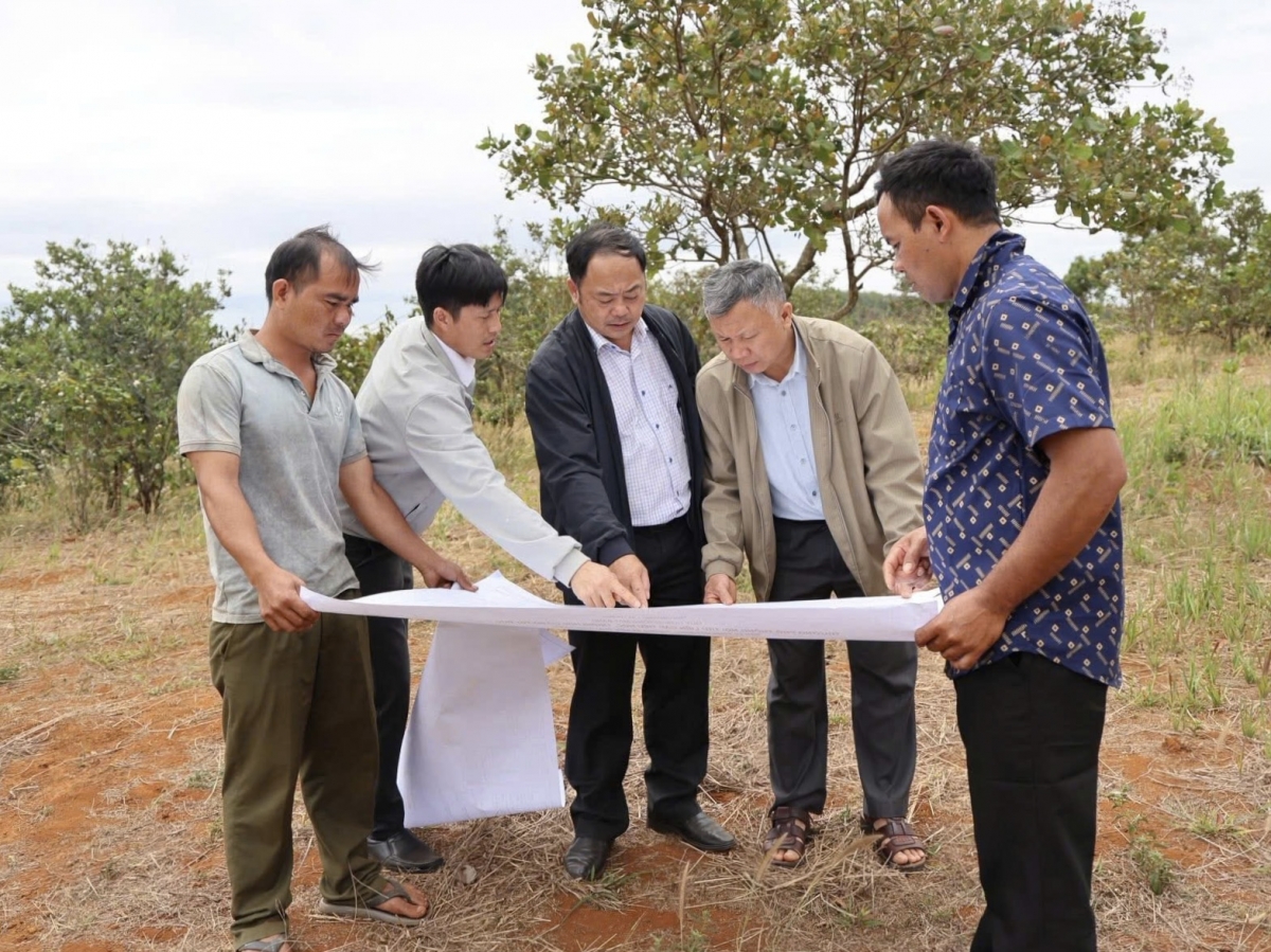 
 Anih duh broă Làng bol ală sàh tiah nhàr lơgar càr Lâm Đồng kờp dŭ lơh sir geh cồng nha ală broă ai mat ù mờ ală broă hìu bơsram ơm sa bĭc tơn tàm hìu bơsram ală kấp lài mờ ngai 01/7/2026