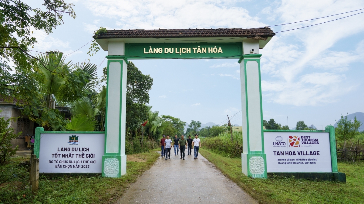 Làng du lịch thích ứng thời tiết ở Tân Hoá được Tổ chức Du lịch thế giới - UNWTO công nhận là làng du lịch tốt nhất - Ảnh: Thanh Hiếu.