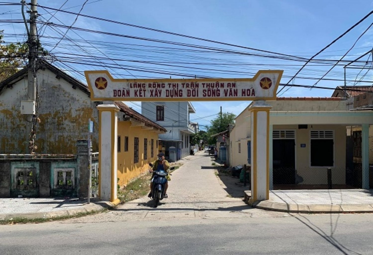 Làng Rồng ở thị trấn Thuận An (Ảnh: Lê Hiếu)