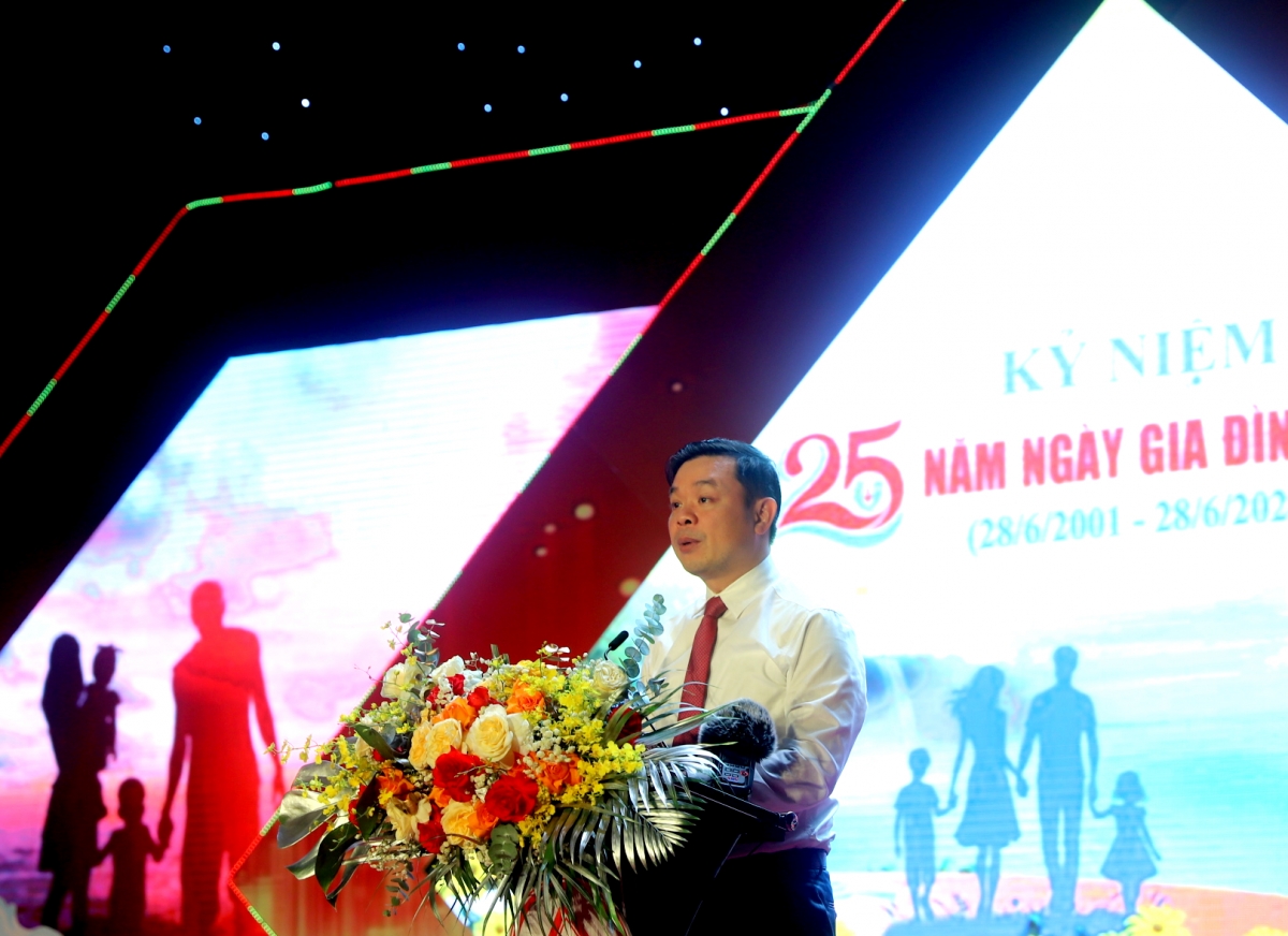 Kruanh UBND n’gor Dak Lak Đỗ Hữu Huy rnê âk nkô̆ hôr bah rơh tâm rlong "Rnăk wâl rgâl mbrô"