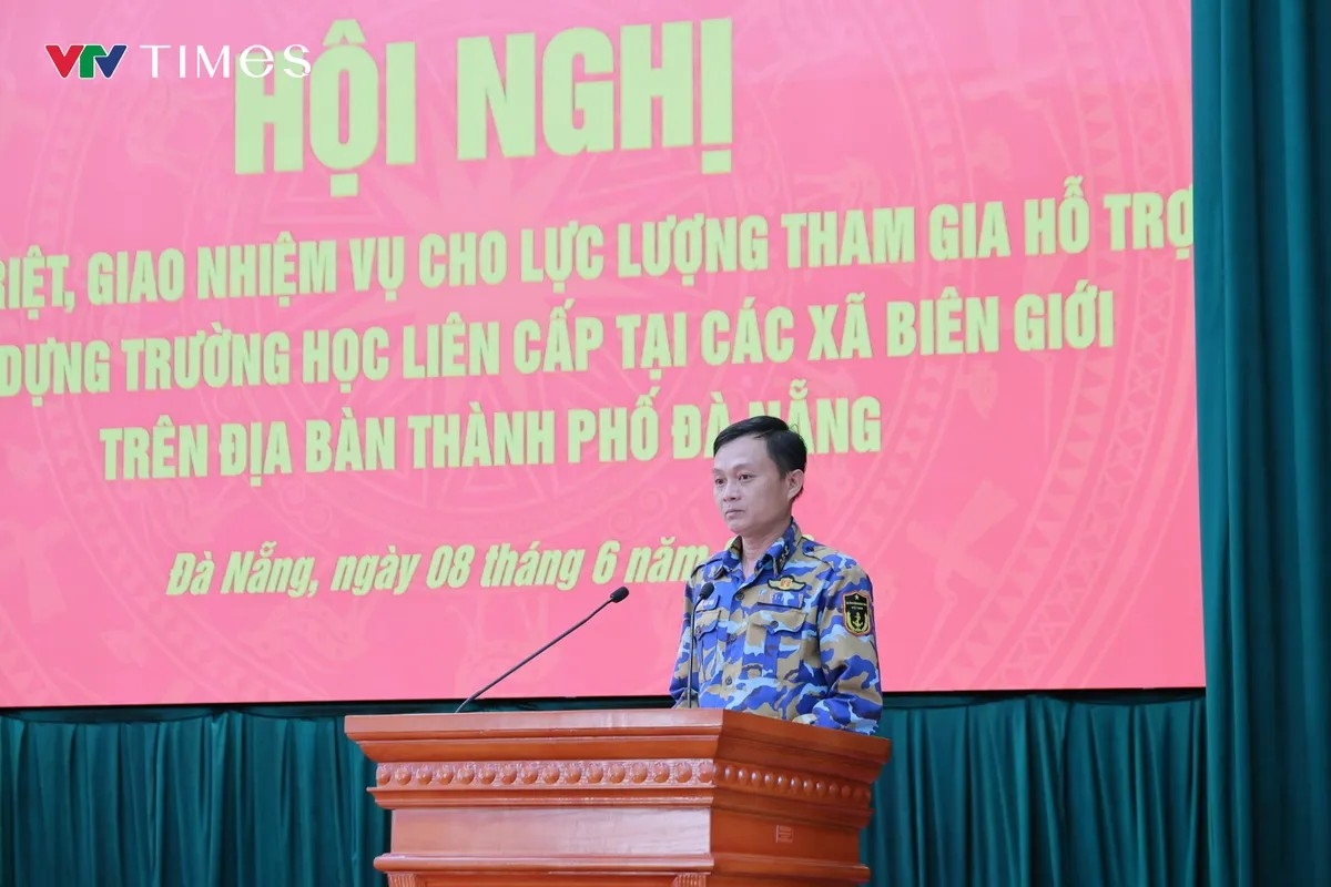 Đại diện lực lượng tham gia thực hiện nhiệm vụ phát biểu