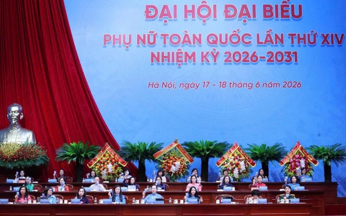 Đại hội đại biểu Phụ nữ toàn quốc lần thứ XIV-Phiên làm việc chiều 17/6.