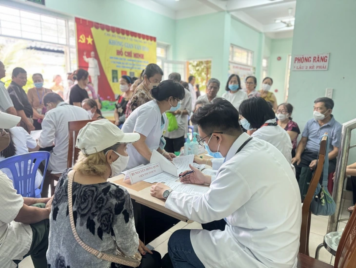 Ban raya Ho Chi Minh padang ngak du lieu prein yawa ka labaih 2,3 trieu bhap bini
