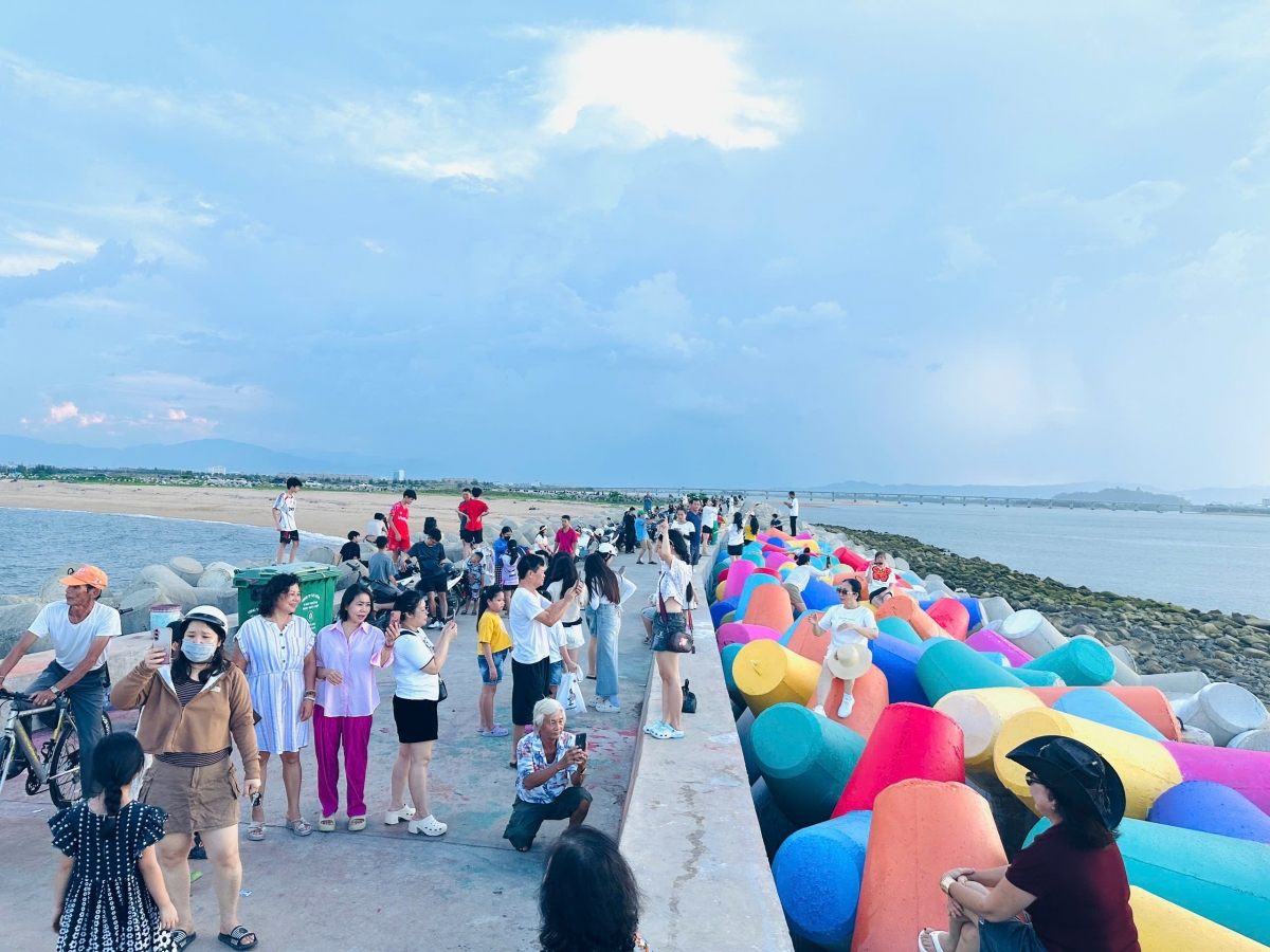 
Mho jơla hô hơng tàm bơtơ̆t dà lềng Ƀòn Rớ