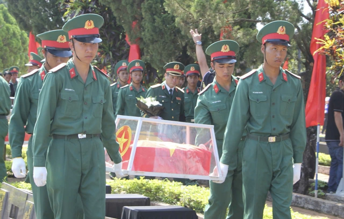 Rơnó tô pơla kố nah, Đô̆i K52 kong pơlê Gia Lai hiăng tăng rôu tơkŭm 18 to kơxêng kiâ mố đô̆i ki pleăng dêi hnoăng Việt Nam hlâ a Kul