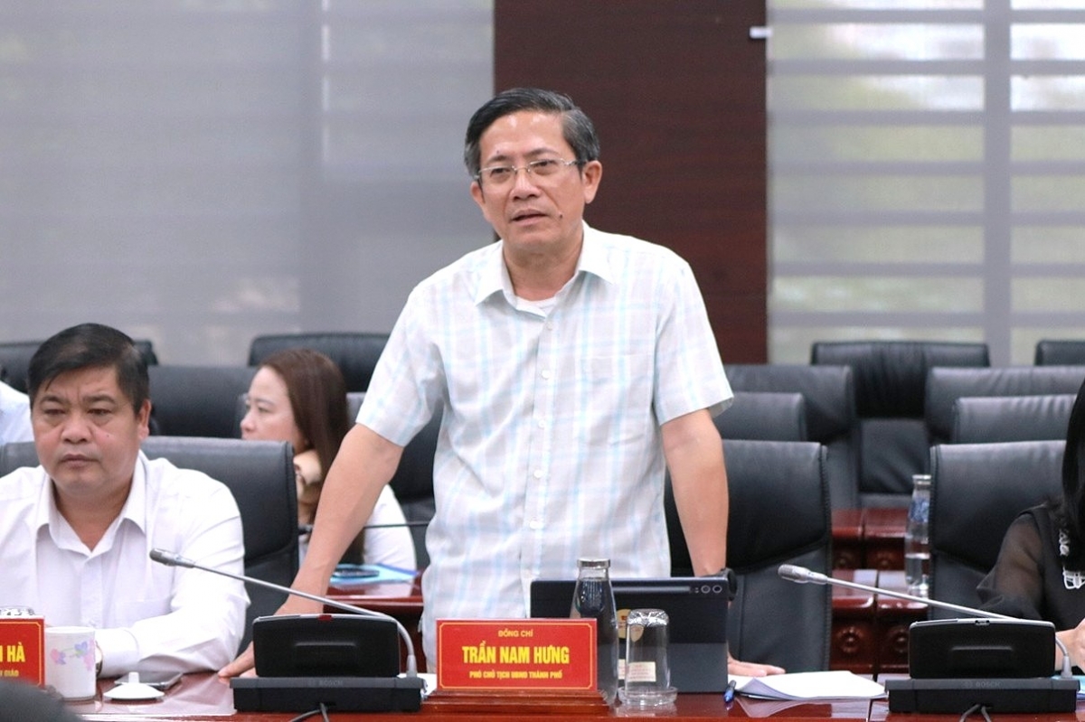 Phó Chủ tịch UBND thành phố Đà Nẵng Trần Nam Hưng phát biểu