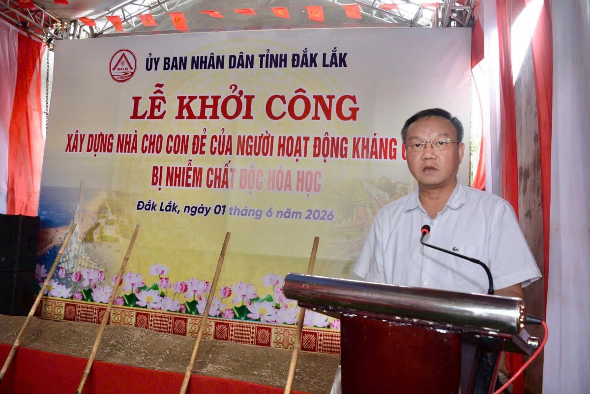 Càr Dăk Lăk lam Broă lơh dong kờl lơh pa, lơh niam wơl hìu ơm ai cau kòn tờm bơh cau lơh broă rài tam lơh gơtìp sơnơm khih lơh aniai