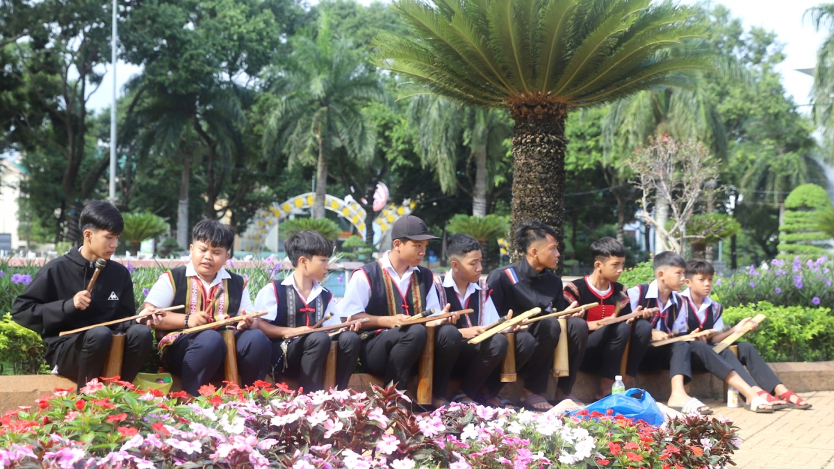 Các lớp truyền dạy được kỳ vọng góp phần bảo tồn Không gian văn hóa cồng chiêng Tây Nguyên gắn với phát triển du lịch cộng đồng, tạo sinh kế ngay tại các buôn làng. Ảnh: H Xíu/VOV-Tây Nguyên