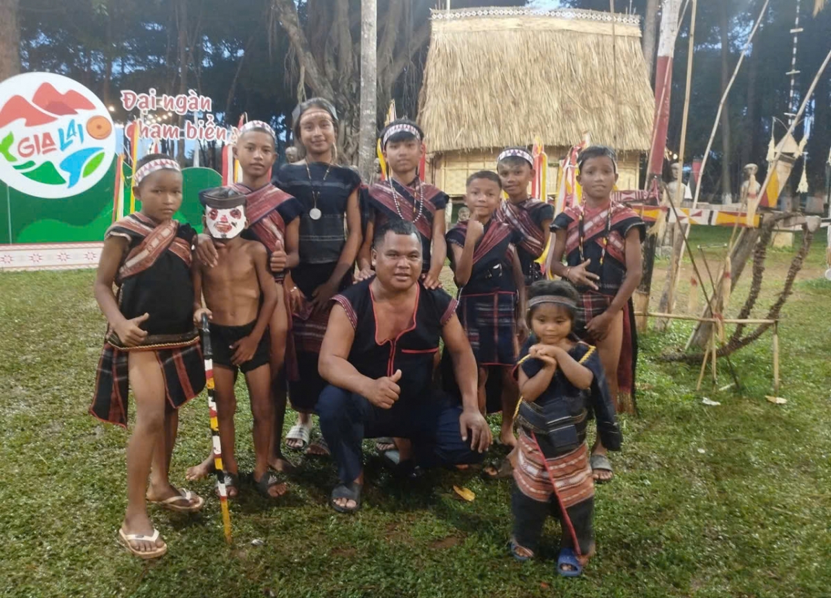 Ơi Đinh Hyot hăng Grup atông čing-adoh đưm plơi Đak Pơkao ƀơi mông jơnum prong adoh suang anăn “Lŏn glai sô̆ hăng ia rơsĭ jơngeh” Gia Lai thun 2026