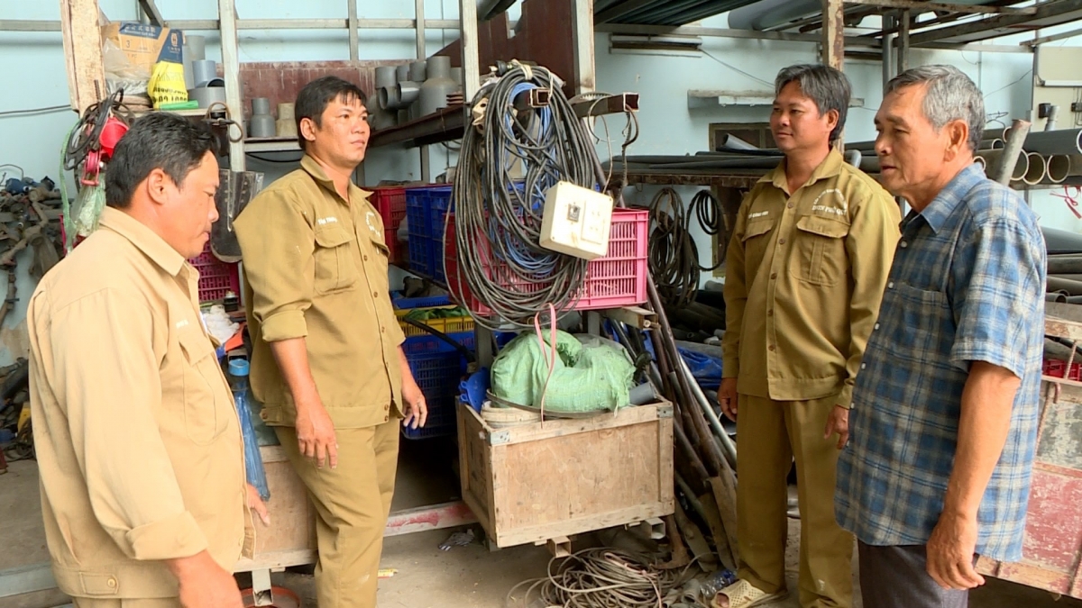 Cựu chiến binh, thương binh Lê Bá Tước thành công trong sản xuất kinh doanh với mô hình cấp nước sinh hoạt nông thôn cho người dân