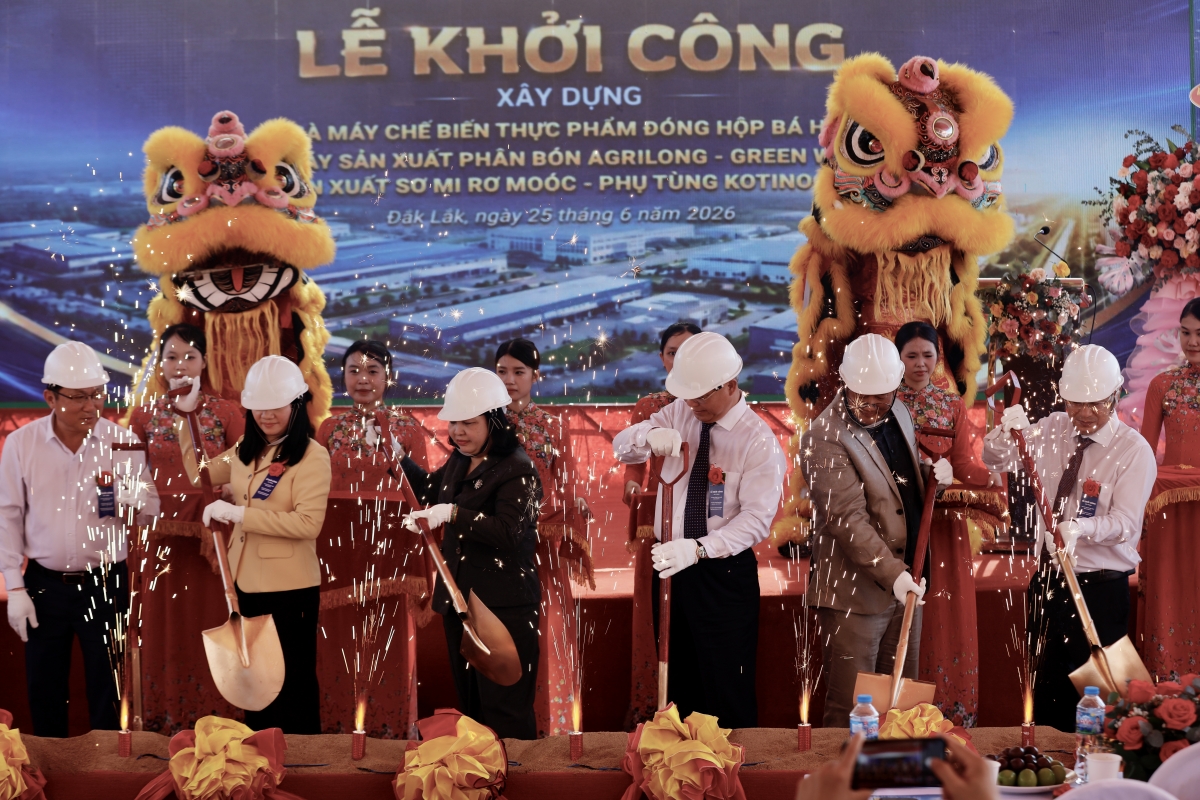 Càr Dăk Lăk dơ̆ lĕ sơn đờm mŭt lơh uă hìu măi, rơndăp broă lơh mờ pal geh dùl khà uă cau lơh broă jăk