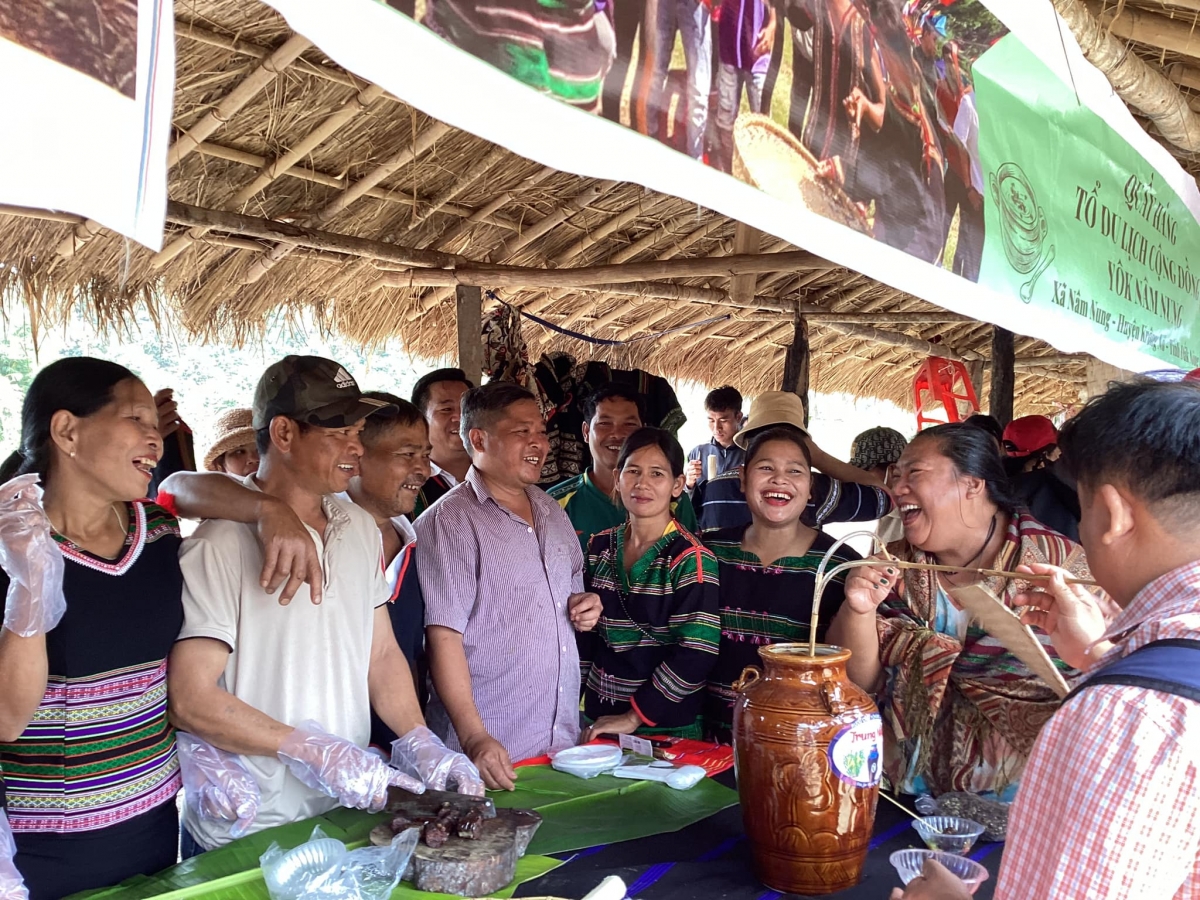 Tơmối kâ kế kâ dêi hdrông kuăn ngo akố