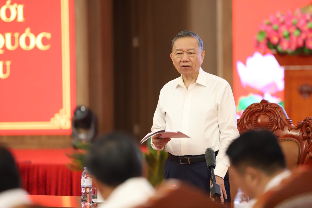 Khua ping gah, Khua mir sir ơi Tô Lâm pơhiăp ƀơi mông mă bruă