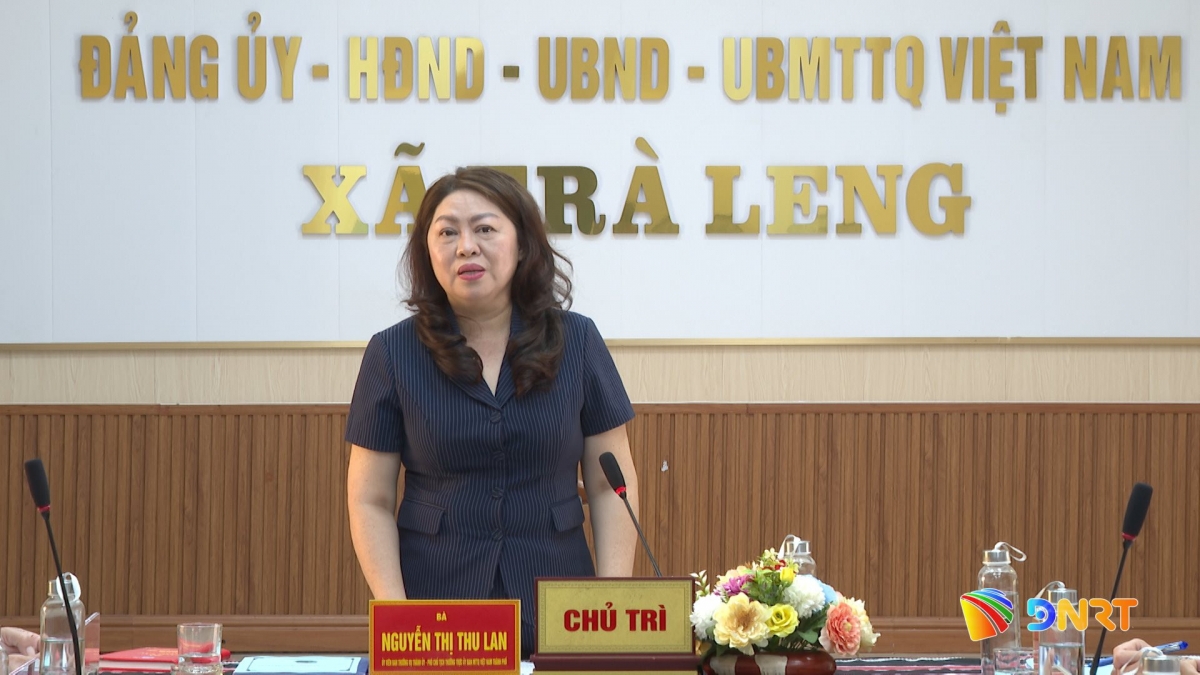 Phó Chủ tịch Thường trực Ủy ban MTTQ Việt Nam thành phố Nguyễn Thị Thu Lan phát biểu tại buổi làm việc. Ảnh: THANH NHẤT