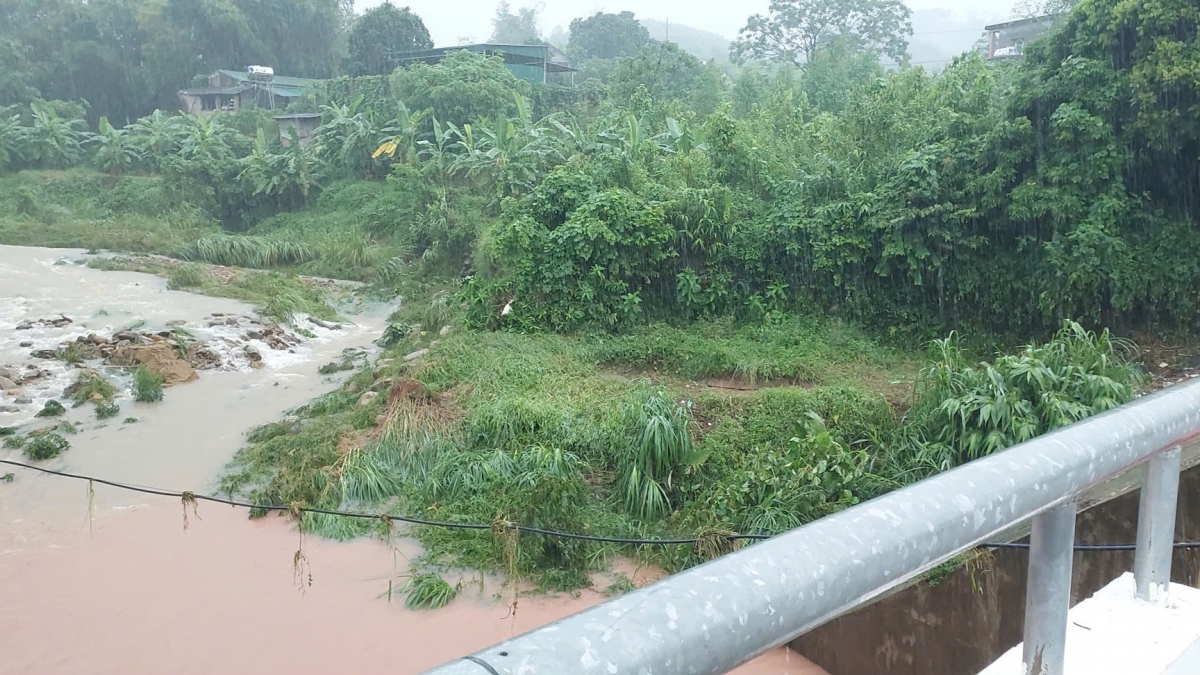 Nước sông suối dâng cao ở nhiều khu vực miền núi. Ảnh: Trường Giang/VOV Đông Bắc