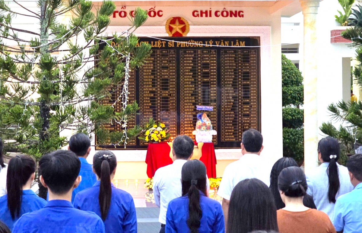 Đoàn cơ sở sẽ đồng loạt ra quân viếng nghĩa trang và thắp nhanh tưởng nhớ các Anh Hùng, Liệt Sĩ từ ngày 26-27/7